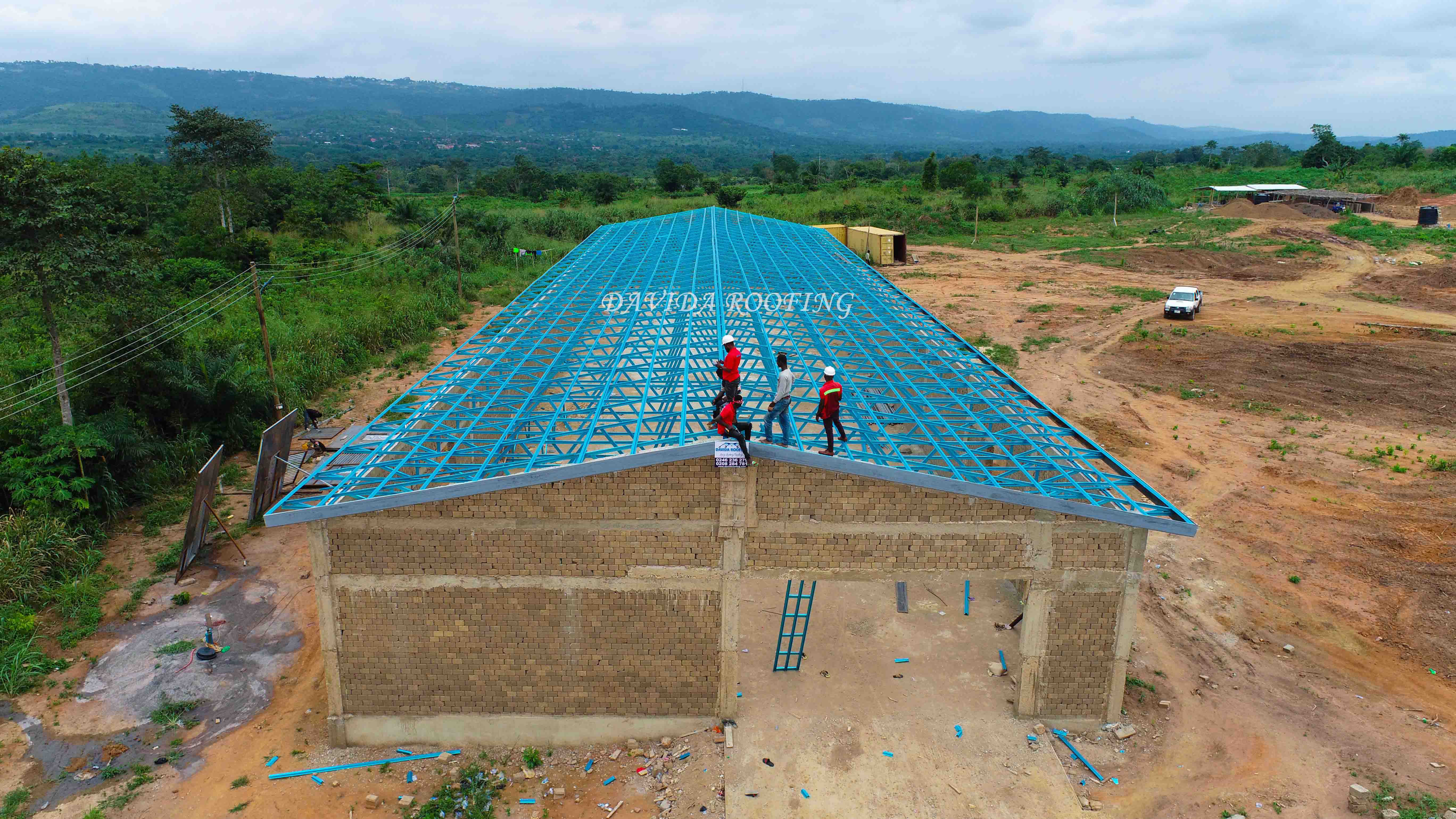 LIGHT METAL TRUSSES 