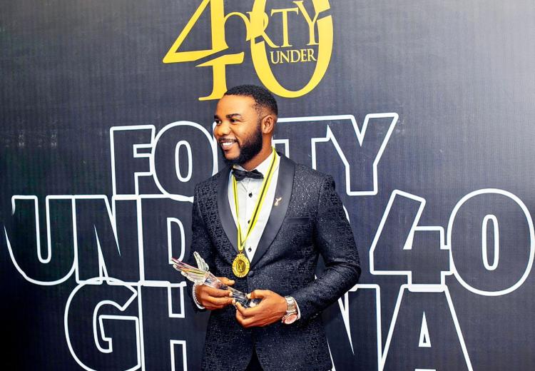 Davida CEO with honary award