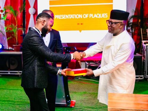 Davida CEO receiving an award